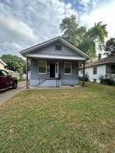 Building Photo - 2309 Lincoln Ave