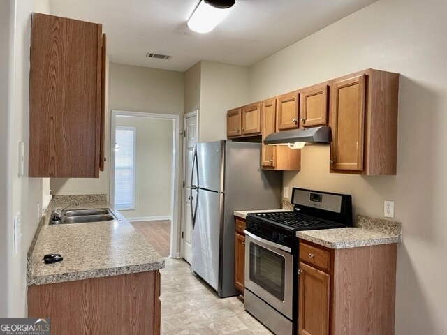 Building Photo - 4415 Granada Dr