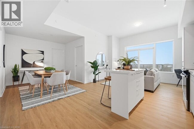 Building Photo - 500 Plains Rd E