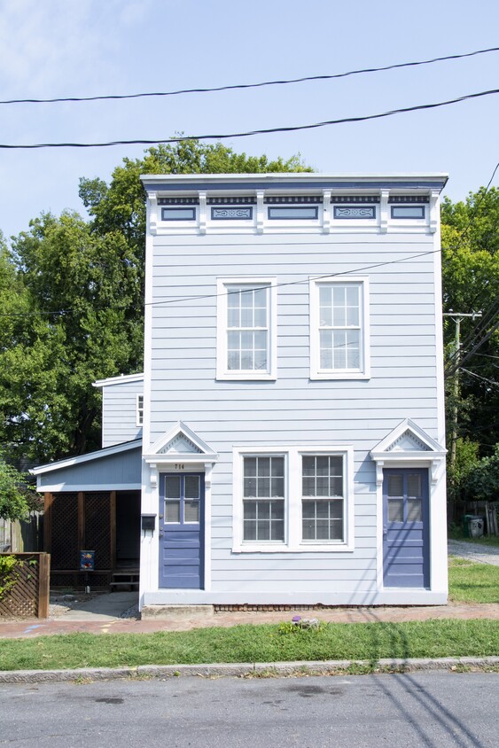 Front of home - 714 Spring St