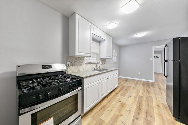 Foto del edificio - 2106 Hadley St