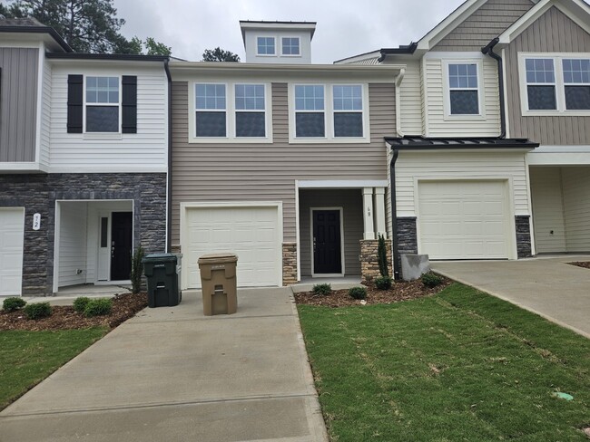 Building Photo - 68 Lavender Ln
