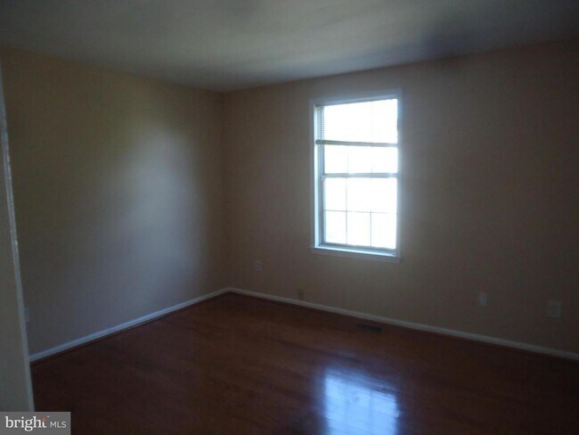 Foto del edificio - 13494 Foxlease Ct