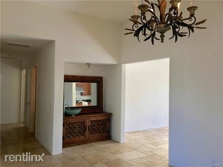 Building Photo - 4 br, 2 bath House - 23582 Lochlomond St