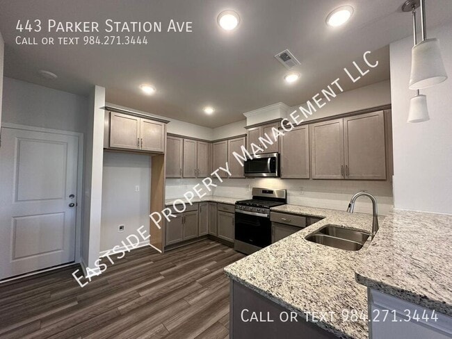 Building Photo - 443 Parker Sta Ave