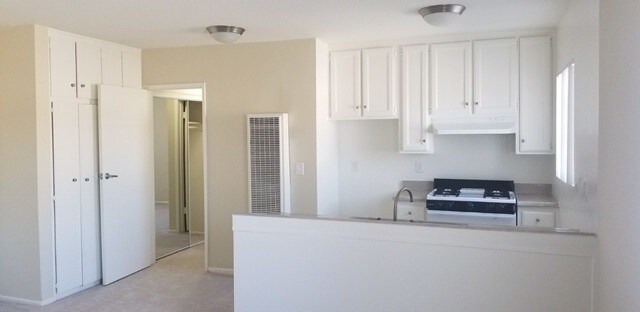 TEXT to view 818-312-7811 - 10838 W Magnolia Blvd