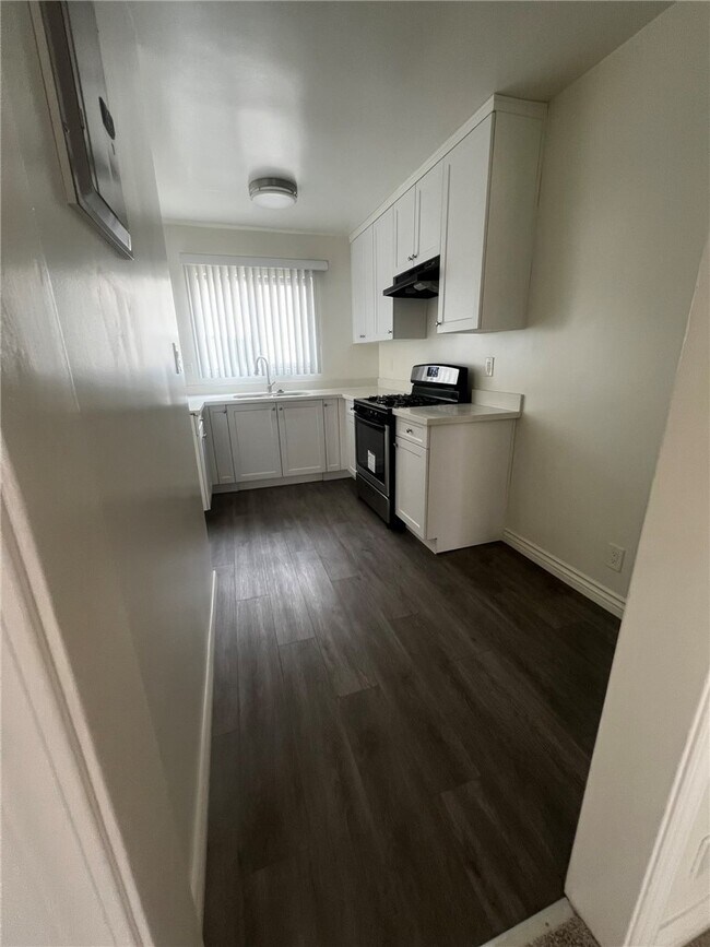 Foto del edificio - 5434 Sierra Vista Ave