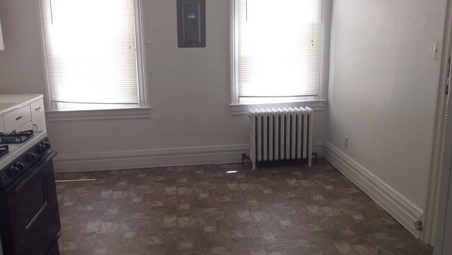 Building Photo - 4544 Penn Ave