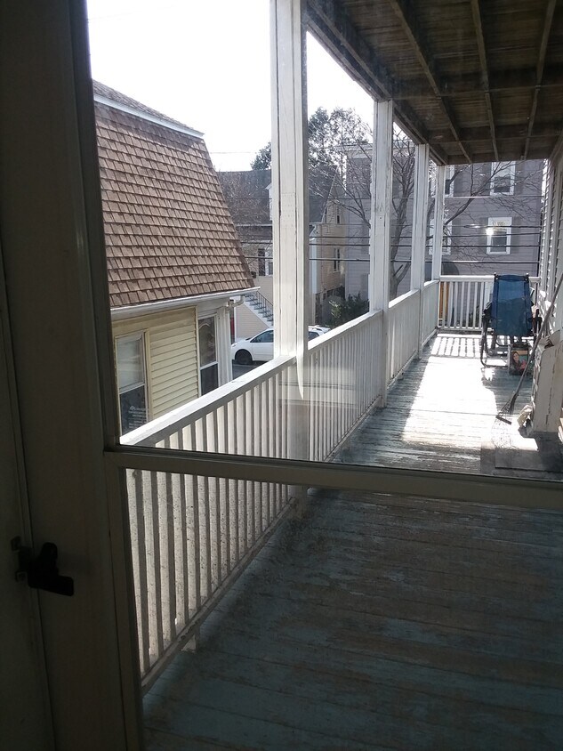 porch - 255 Jefferson Ave