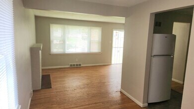 "Charming 3-Bed Home with Gleaming Hardwood Floors on Jackson Ave, Berkeley!"