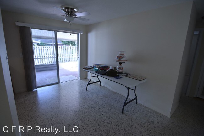 Building Photo - 3 br, 2 bath House - 361 Oakhurst St