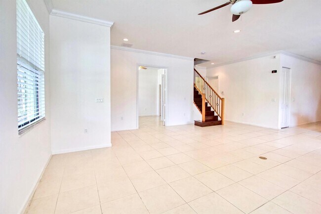 Building Photo - 3251 NW 125th Ave