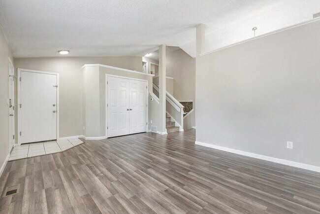 Foto del edificio - 5989 S Swadley Way