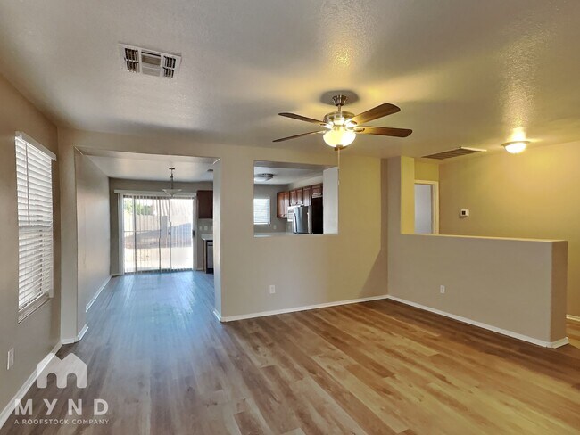 Foto del edificio - 2127 W 22nd Ave