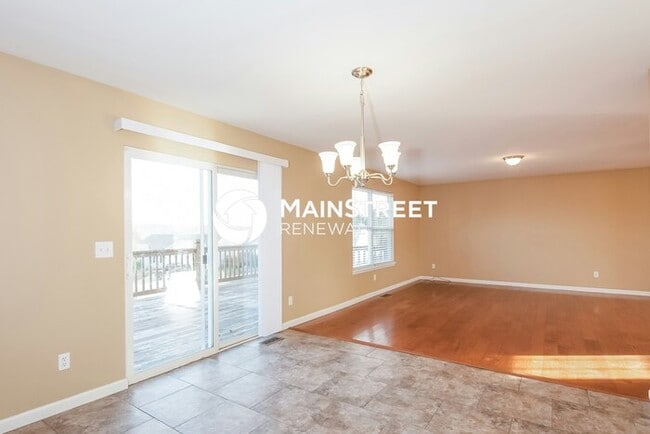 Foto del edificio - 4 Bedroom Pet-Friendly Home in Festus, MO ...