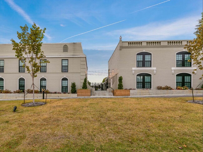 Building Photo - The Courtyard at Ironworks