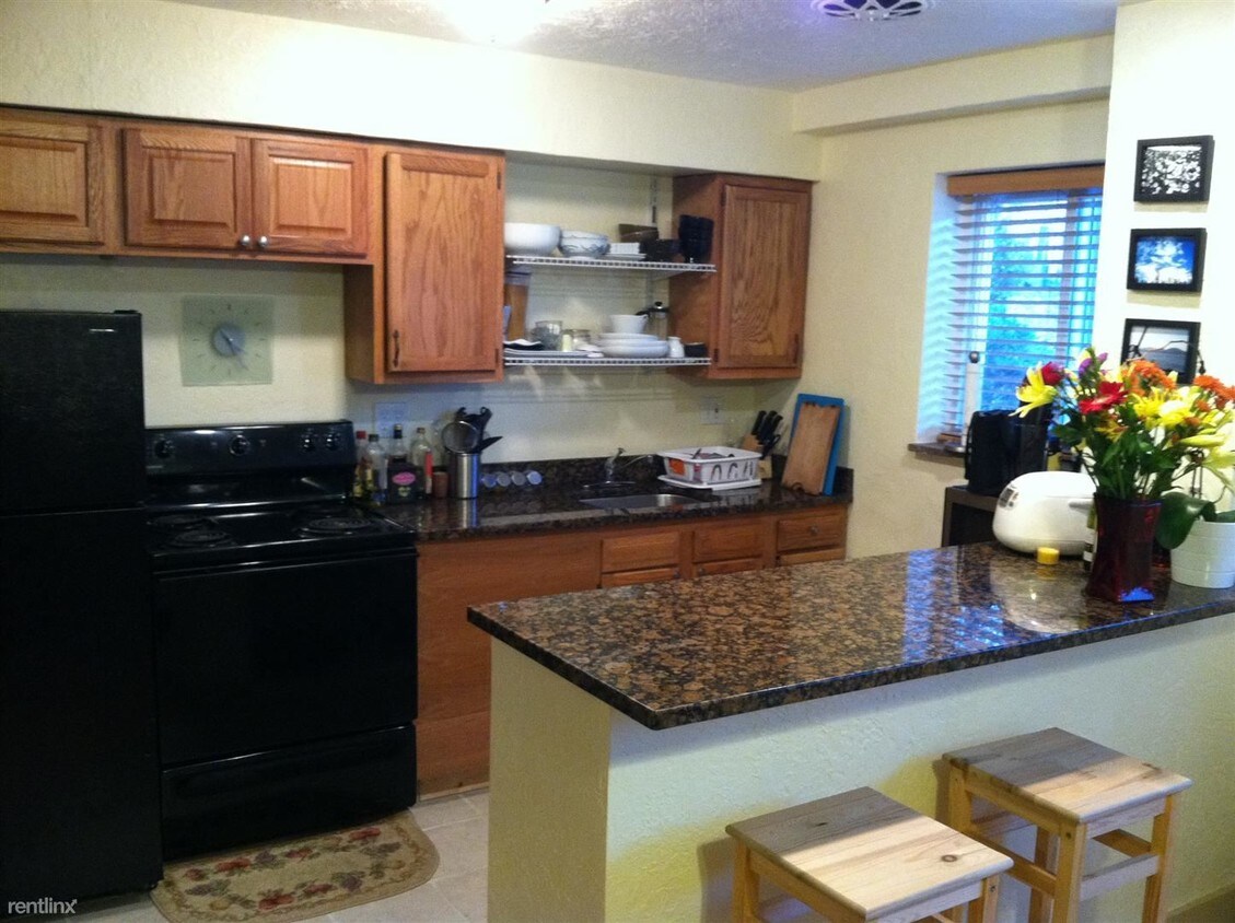 Foto principal - 113 Parkside Ave