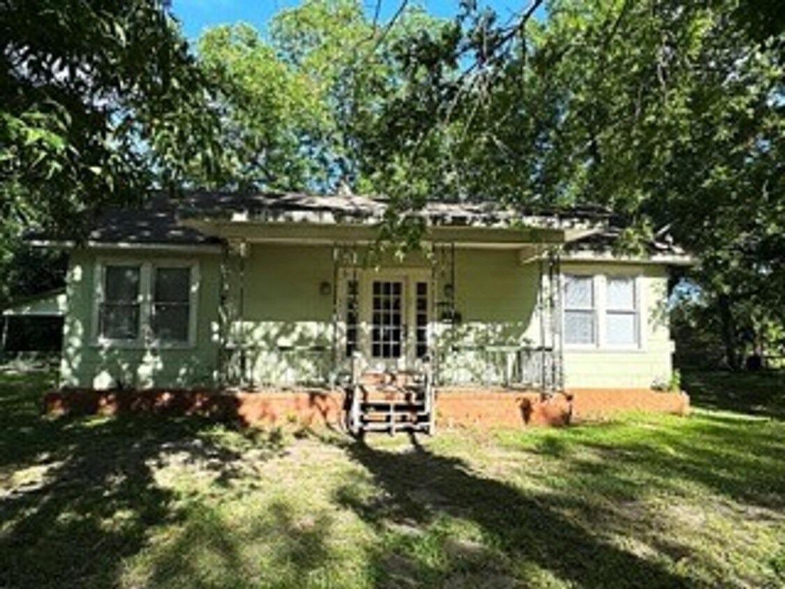 Foto principal - 4150 Maddox St