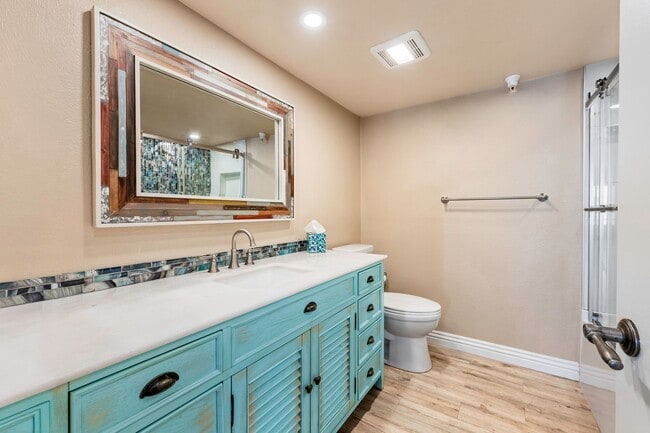 Foto del edificio - Modern Condo with over 1300 Square Feet wi...