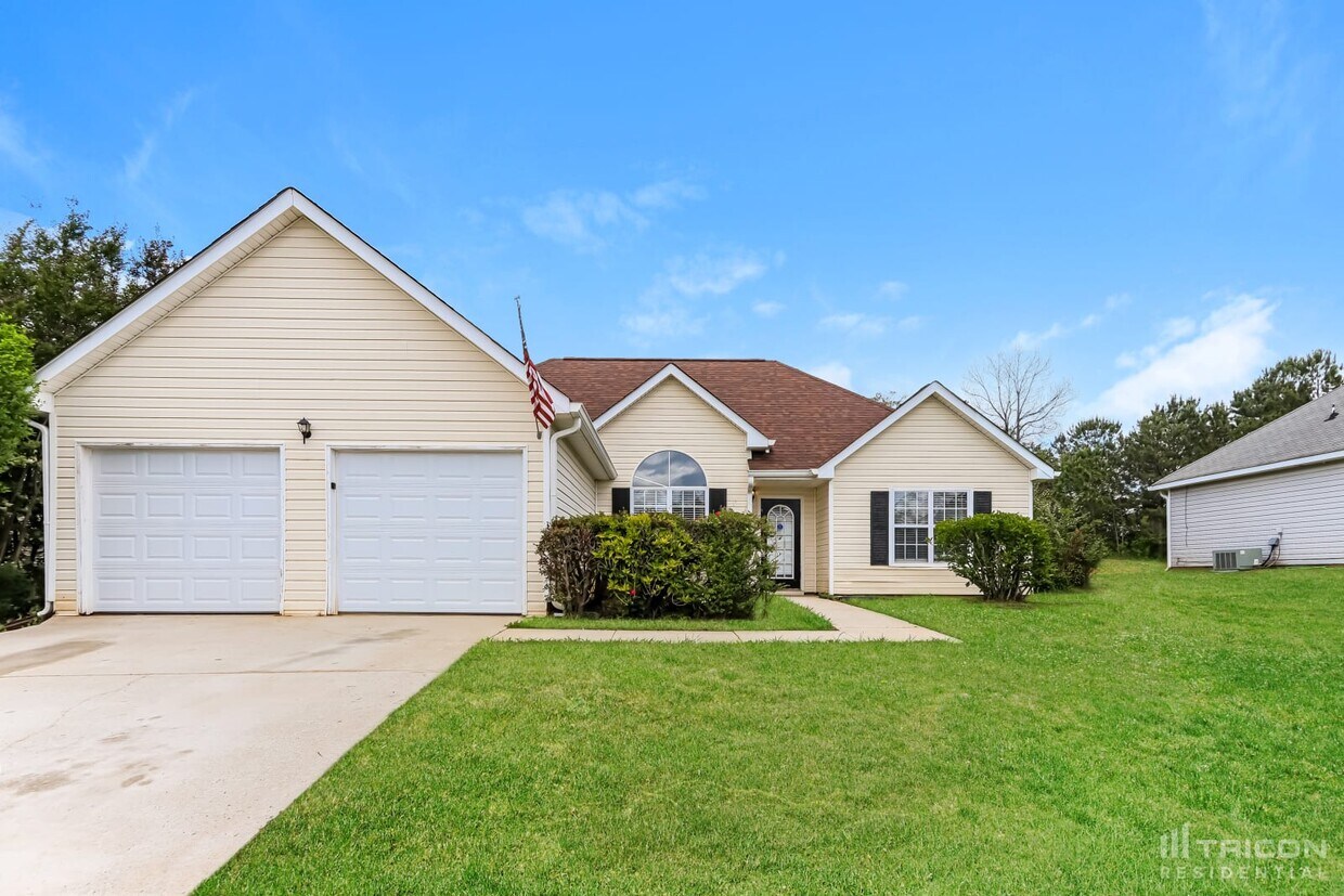 1128 Misty Meadows Crossing Hampton GA House for Rent in Hampton, GA