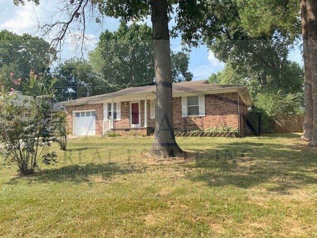 Foto del edificio - Jacksonville 3 Bedroom Home