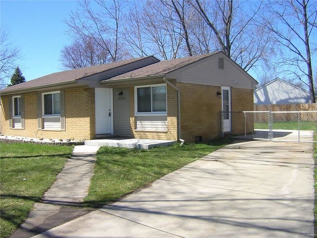 Building Photo - 41900 Arthur St