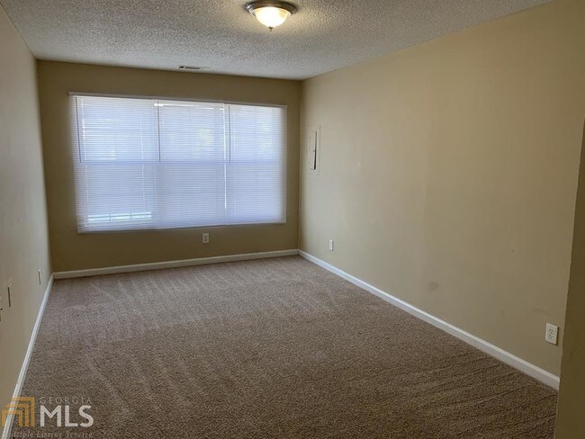 Foto del edificio - 627 Sandys Ln SE