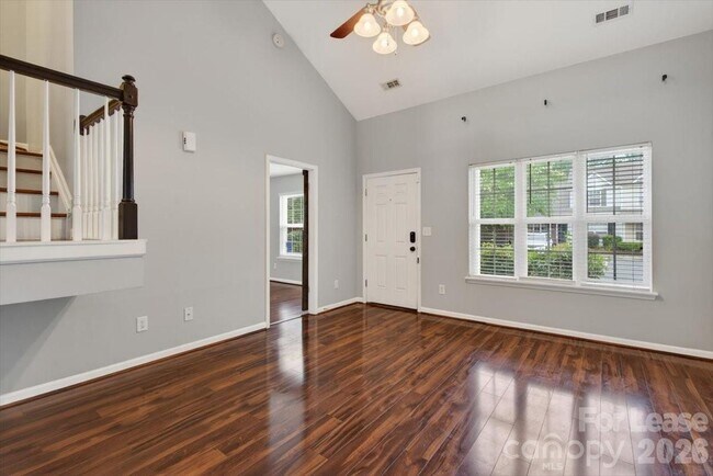 Building Photo - 3445 Broadwick St