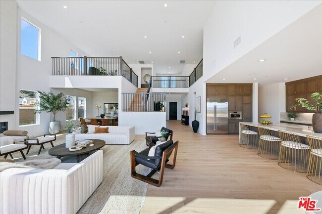Building Photo - 22810 Seaqua Cir