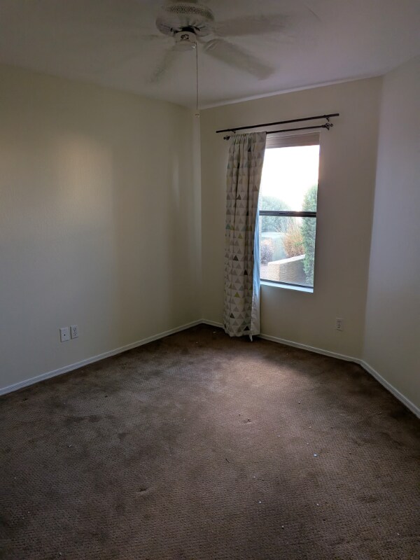 Foto del edificio - 2622 N 62nd St