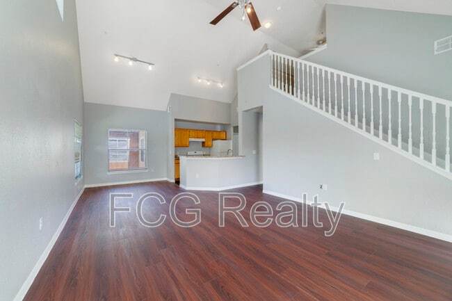 Building Photo - 6021 Westgate Dr