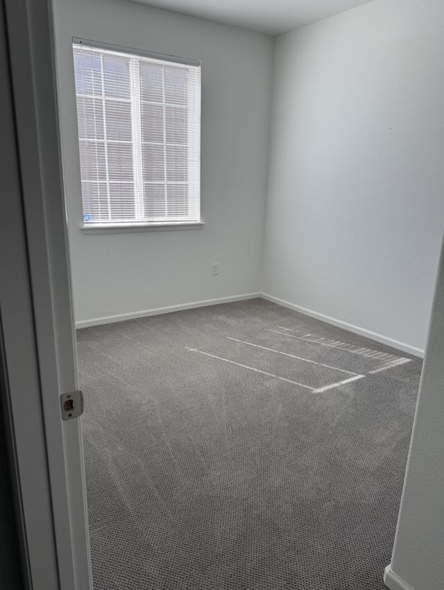 Foto del edificio - 9643 Birch Ln