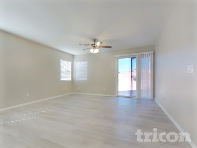 Building Photo - 1368 S 228th Dr