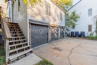 Building Photo - 1828 Carey Pl