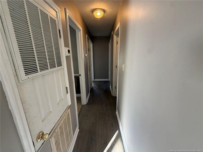 Building Photo - 2223 Carbine St