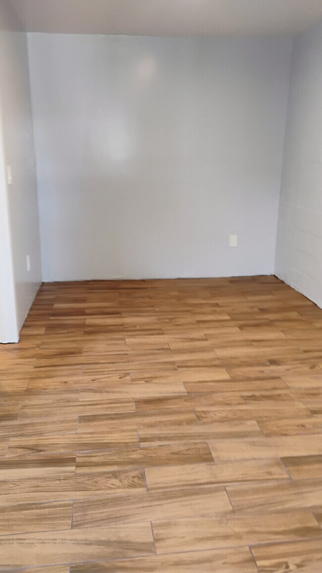 Foto del edificio - 2705 W Ramona Rd