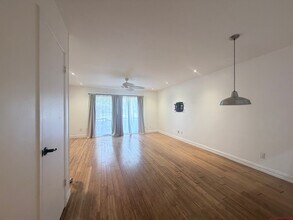 Building Photo - 4517 N O'Connor Rd
