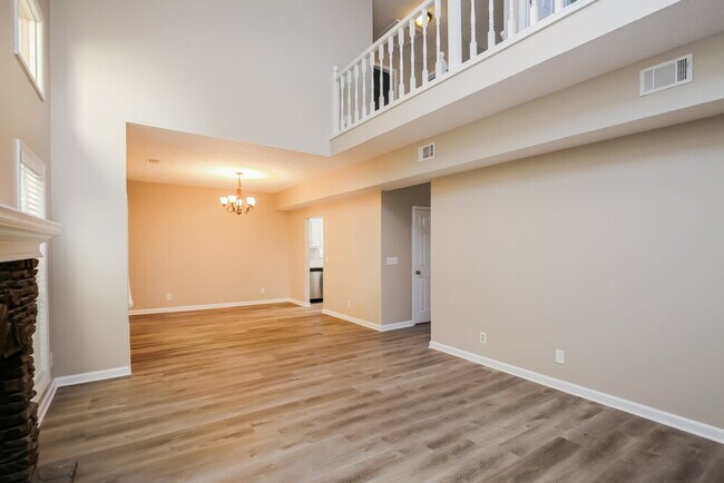 Foto del edificio - 2627 Windage Dr SW