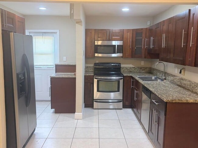Photo - 7302 WESTWOOD Drive House