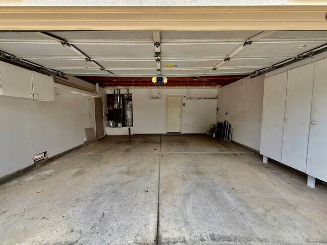 Foto del edificio - Great home available NOW