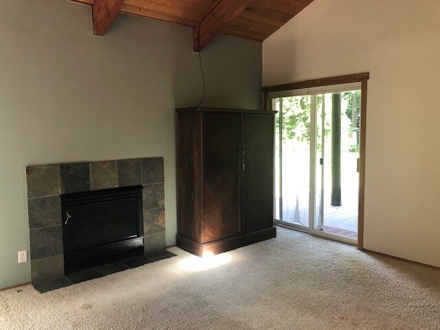 master bedroom onto back deck - 10329 206th Ave NE