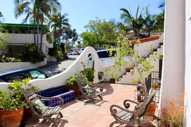 Street entrance patio - 3545 Bear Dr