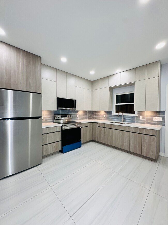 Cocina - 11313 N 25th St