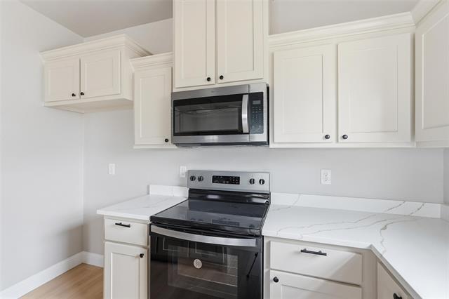 Building Photo - 2306 Polk St