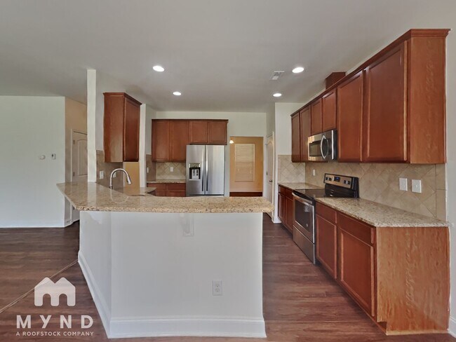 Foto del edificio - 3602 Exbury Gardens Dr