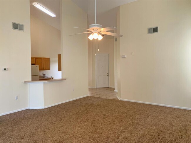 Foto del edificio - 1501 Carnoustie Ct