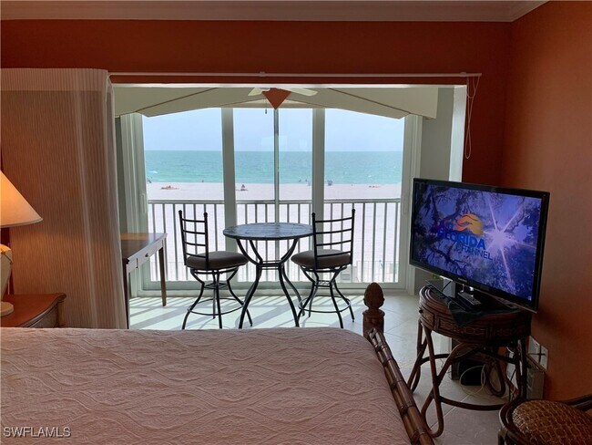 Foto del edificio - 26000 Hickory Blvd