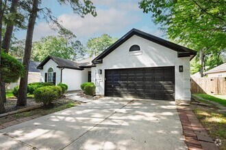 Building Photo - 22 S Lace Arbor Dr