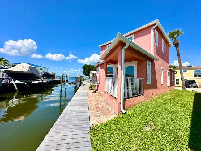 Foto del edificio - 257 Nettles Blvd