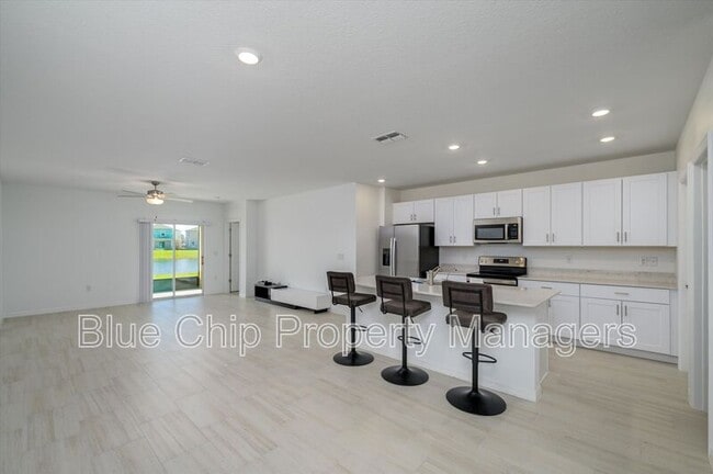 Building Photo - 11701 Radiant Shore Loop